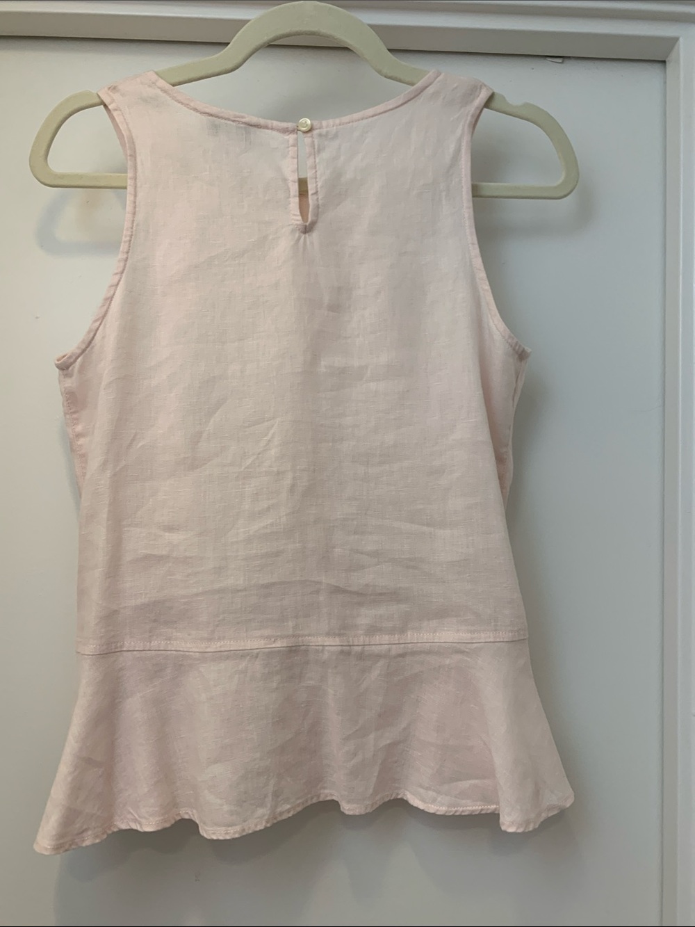 100 % linen Light Pink Sleeveless Tank - Picture 3 of 3